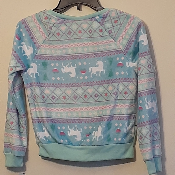 Stars and Sprinkles Lt green long sleeved unicorn top - Picture 2 of 4